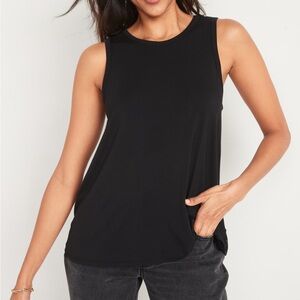 Old Navy Luxe Sleeveless Tank, size M in black
